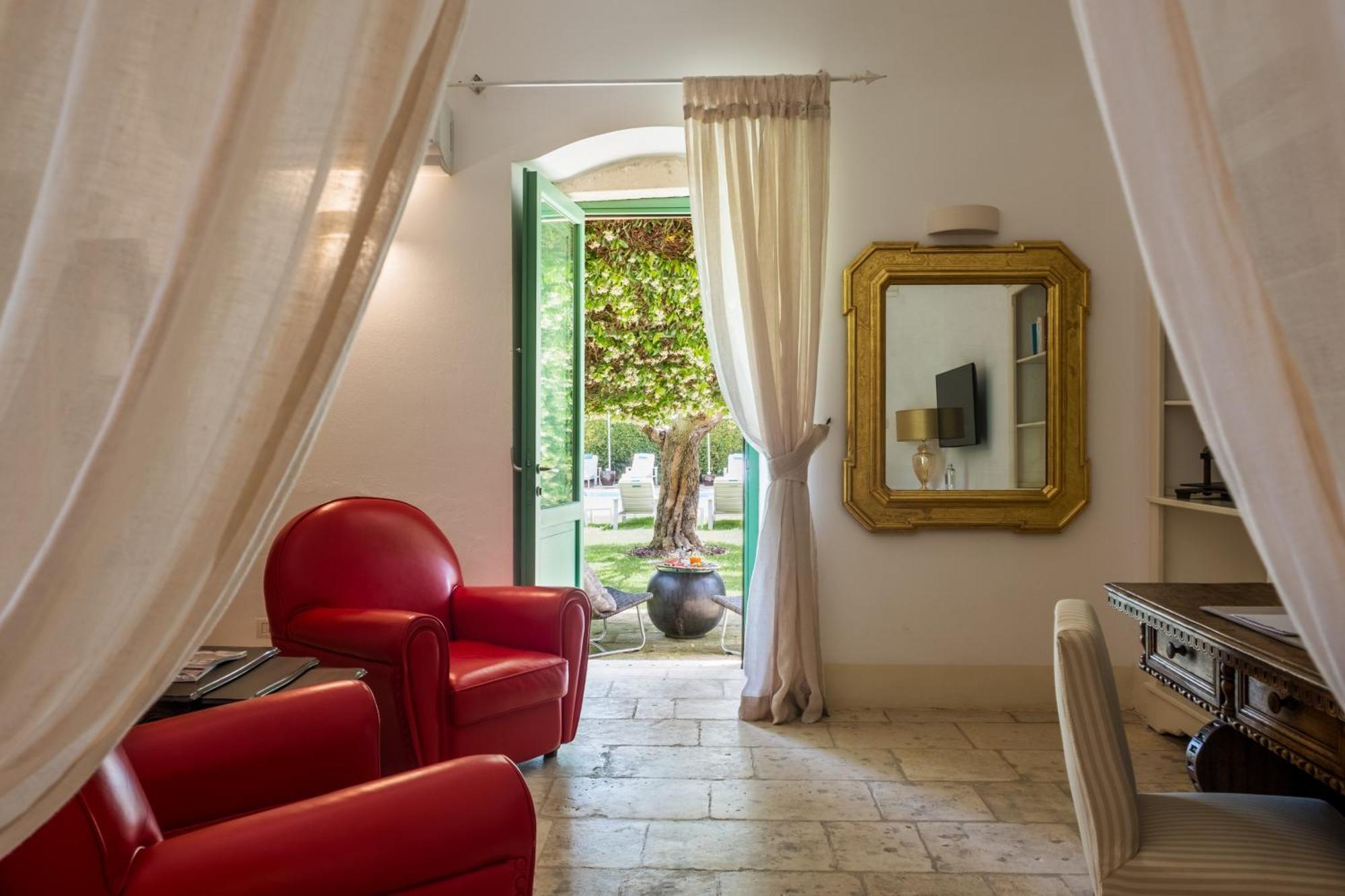 Palazzo Ducale Venturi - Luxury Hotel & Wellness Minervino di Lecce Exterior foto